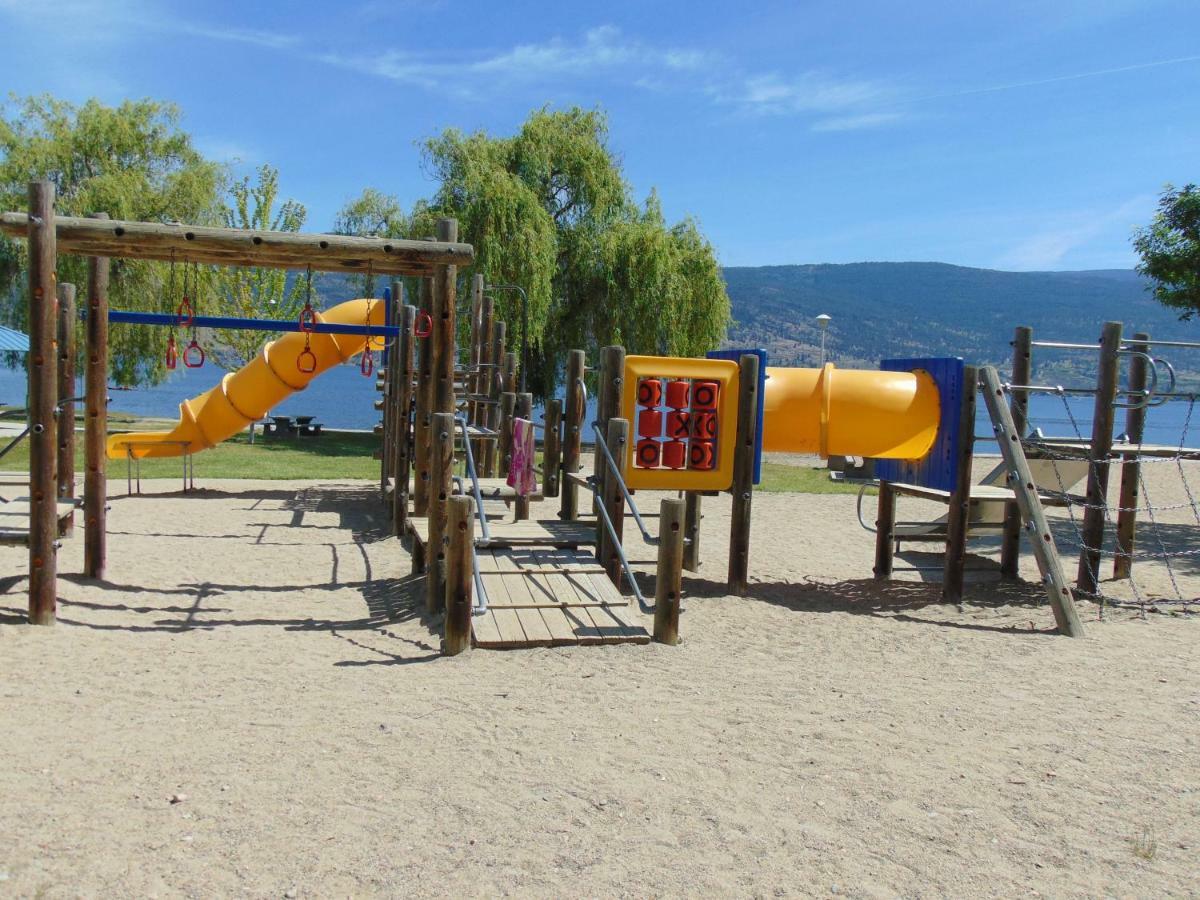 Steller Jay Hollow Summerland Buitenkant foto